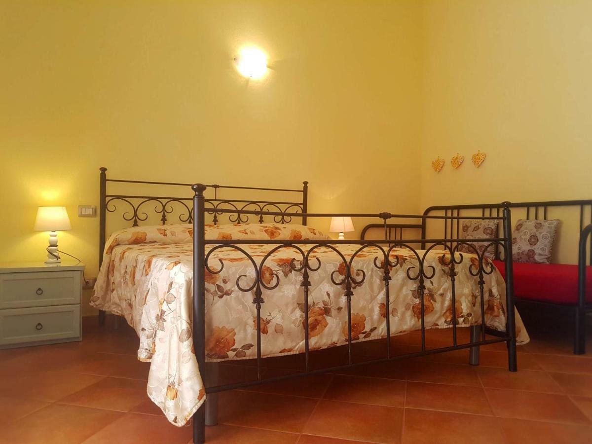 Agriturismo Chiai Francesco Bari Sardo Buitenkant foto