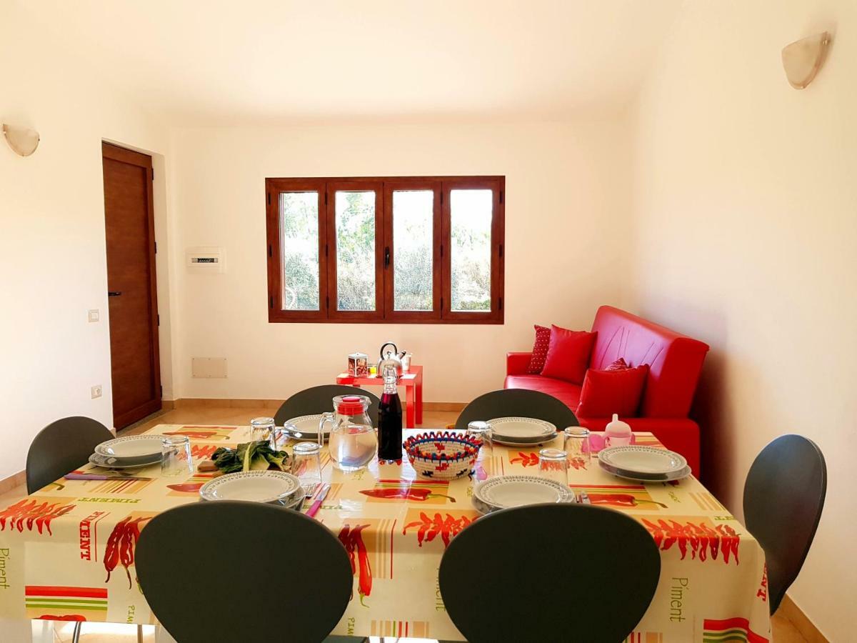 Agriturismo Chiai Francesco Bari Sardo Buitenkant foto